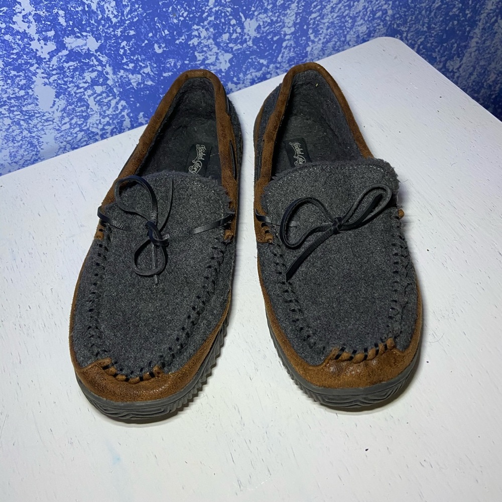 Men’s Moccasin Slippers